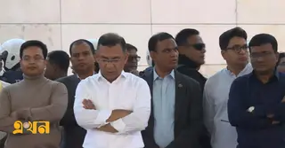 জিয়াউর রহমানের কবর জিয়ারত করেছেন তারেক রহমান